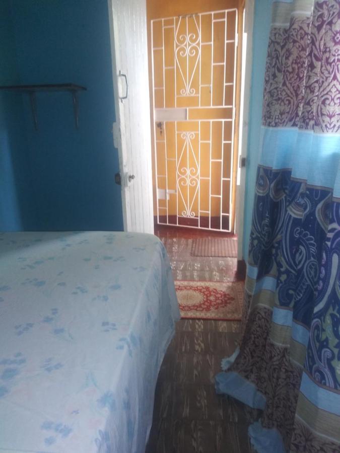 15 Min From The Airport In Kingston Jamaica Apartment ภายนอก รูปภาพ
